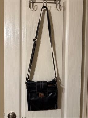 Tignanello Black Leather Crossbody Messenger with Contrast Stitching